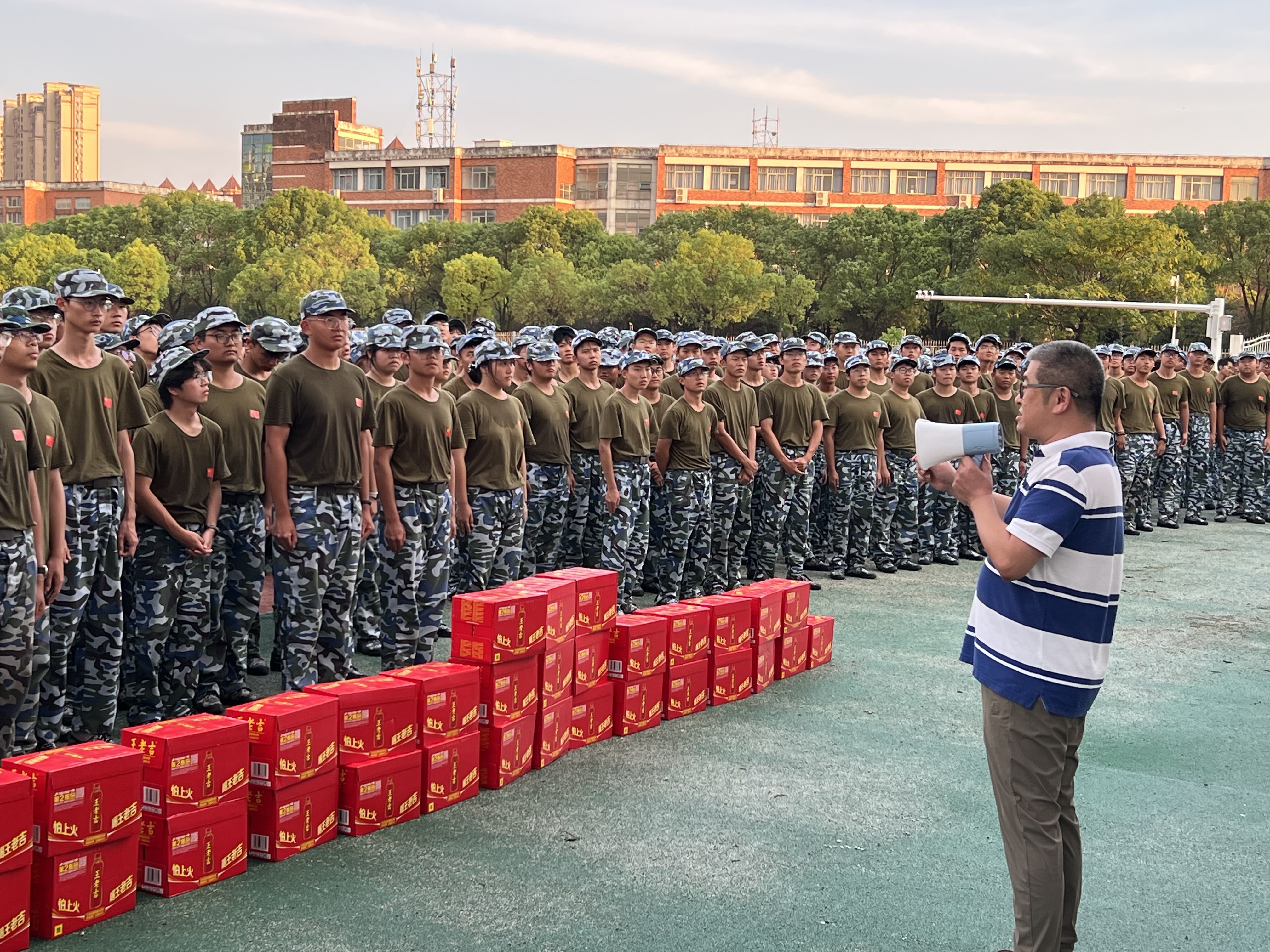 d2ac8ad4c0c5947ad987ca12f982f96b